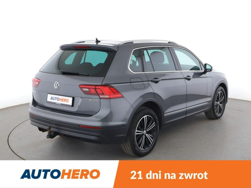 Volkswagen Tiguan 4x4 DSG full LED navi klima auto kamery panorama II (2016-2024)