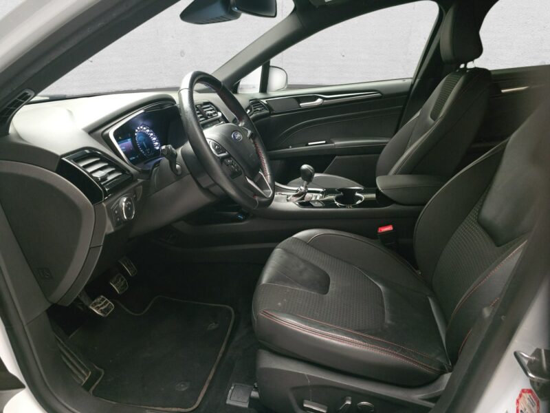Ford Mondeo Mk5 (2014-)