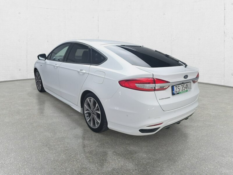 Ford Mondeo Mk5 (2014-)