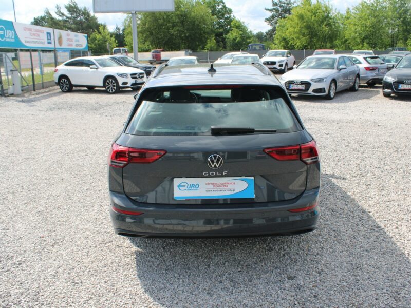 Volkswagen Golf LIFE Asystent Salon Polska Gwarancja VIII (2020-)