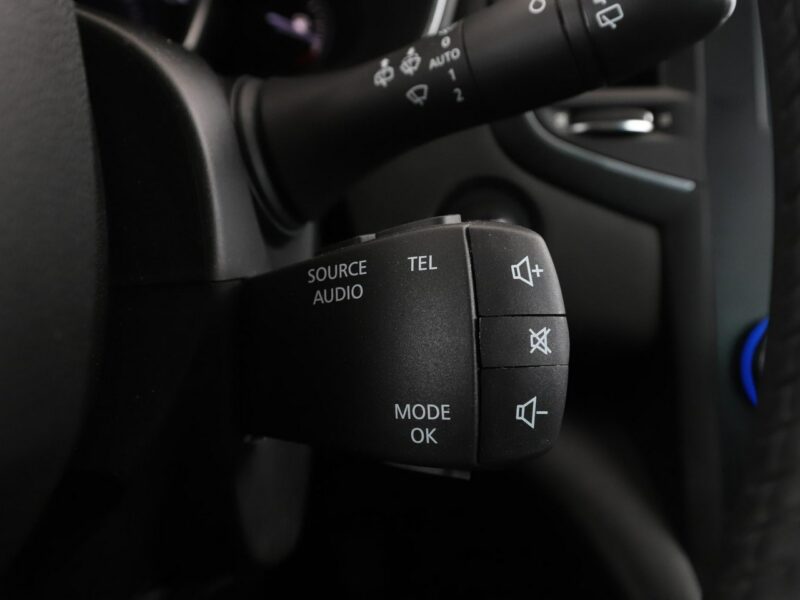 Renault Megane Limited automat 116KM navi kamera grzane fotele LED IV (2016-)