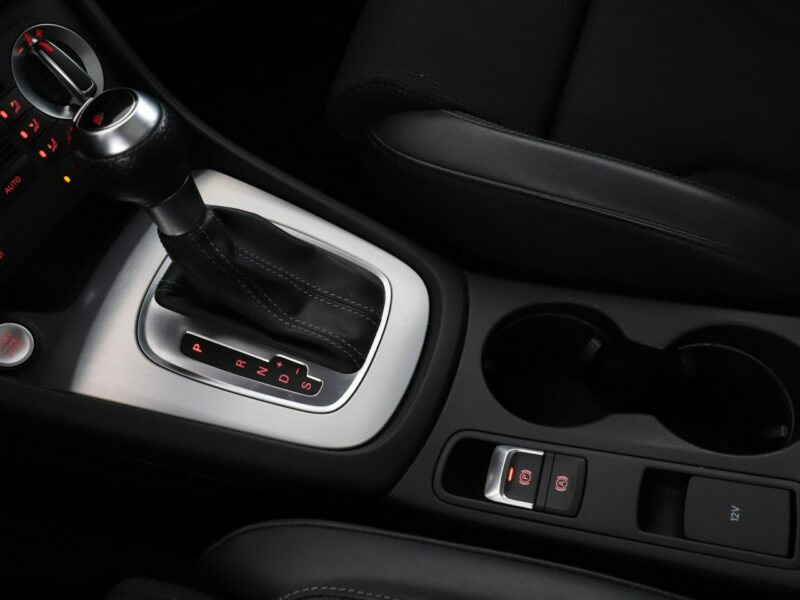 Audi Q3 4x4 S-Tronic S-Line, skóra/alcantara xenon grzane fotele I (2011-2018)