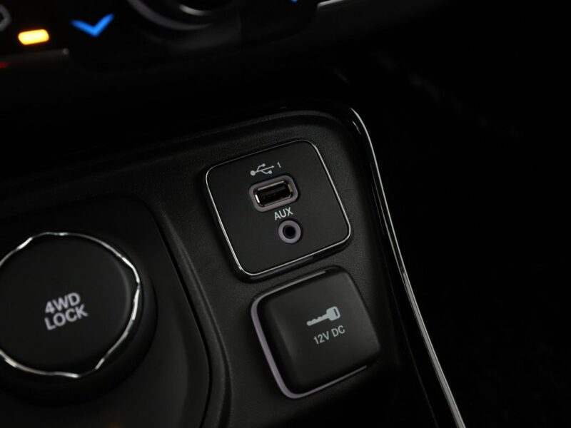 Jeep Compass 4x4 automat bi-xenon półskóra navi kamera i czujniki parkowania II (2016-)