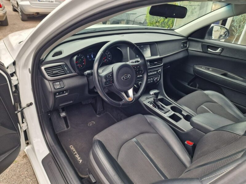 Kia Optima 2.4 Benzyna 188 KM, Automat, Kamera Cofania, Bluetooth, LED, ALU,Klima IV (2015-2020)