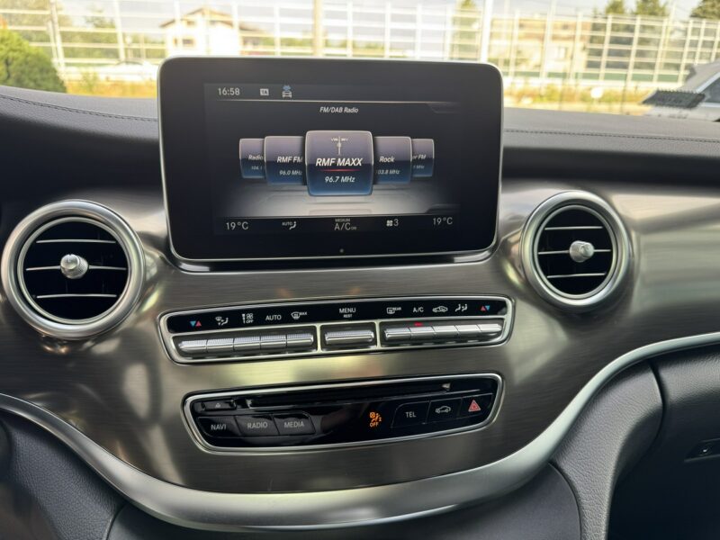 Mercedes V 250 4Matic Exclusive. Niemal pełne wyposażenie. Salon Polska. 1 wł. 7 os. II (2014-)