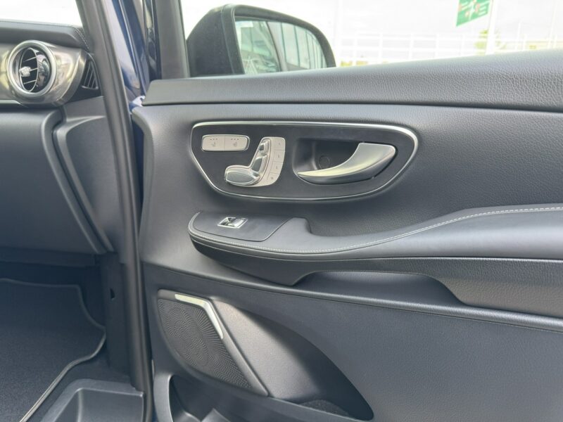 Mercedes V 250 4Matic Exclusive. Niemal pełne wyposażenie. Salon Polska. 1 wł. 7 os. II (2014-)