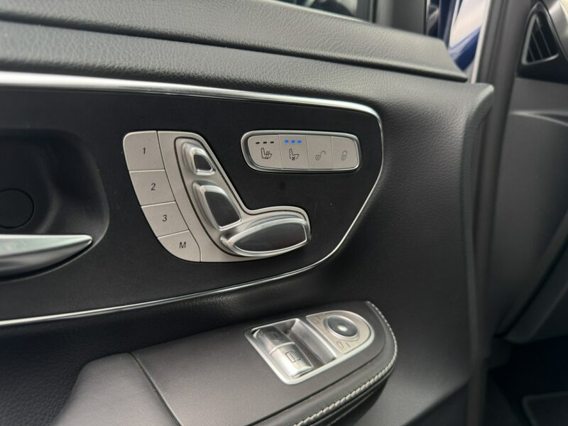 Mercedes V 250 4Matic Exclusive. Niemal pełne wyposażenie. Salon Polska. 1 wł. 7 os. II (2014-)