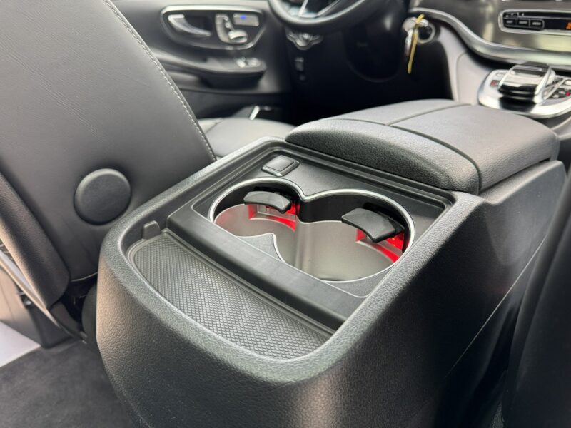 Mercedes V 250 4Matic Exclusive. Niemal pełne wyposażenie. Salon Polska. 1 wł. 7 os. II (2014-)