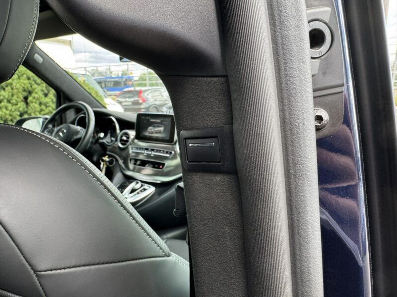 Mercedes V 250 4Matic Exclusive. Niemal pełne wyposażenie. Salon Polska. 1 wł. 7 os. II (2014-)