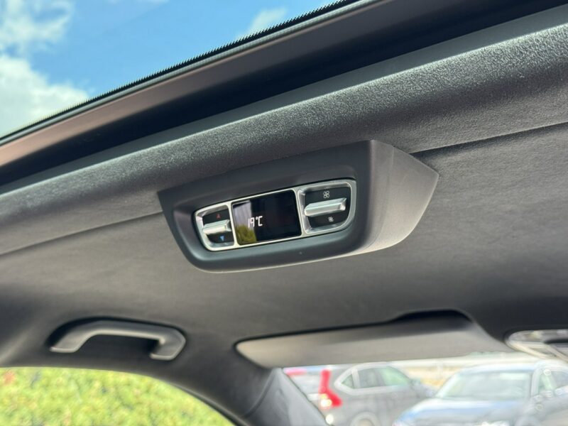 Mercedes V 250 4Matic Exclusive. Niemal pełne wyposażenie. Salon Polska. 1 wł. 7 os. II (2014-)