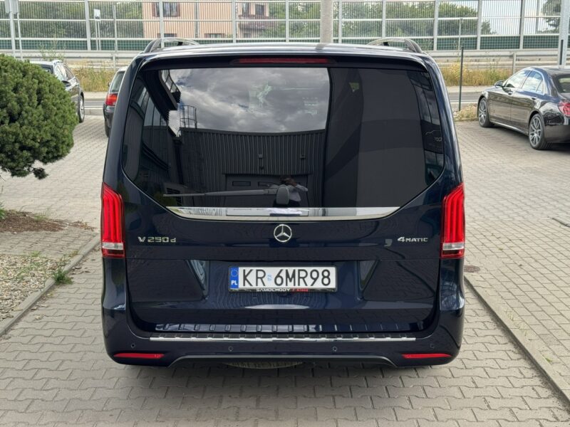 Mercedes V 250 4Matic Exclusive. Niemal pełne wyposażenie. Salon Polska. 1 wł. 7 os. II (2014-)