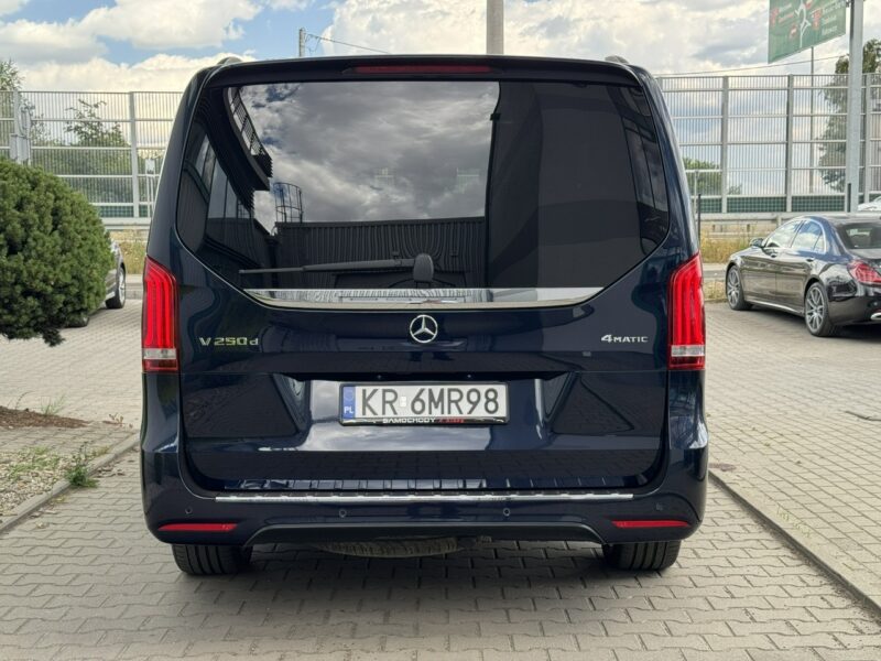 Mercedes V 250 4Matic Exclusive. Niemal pełne wyposażenie. Salon Polska. 1 wł. 7 os. II (2014-)