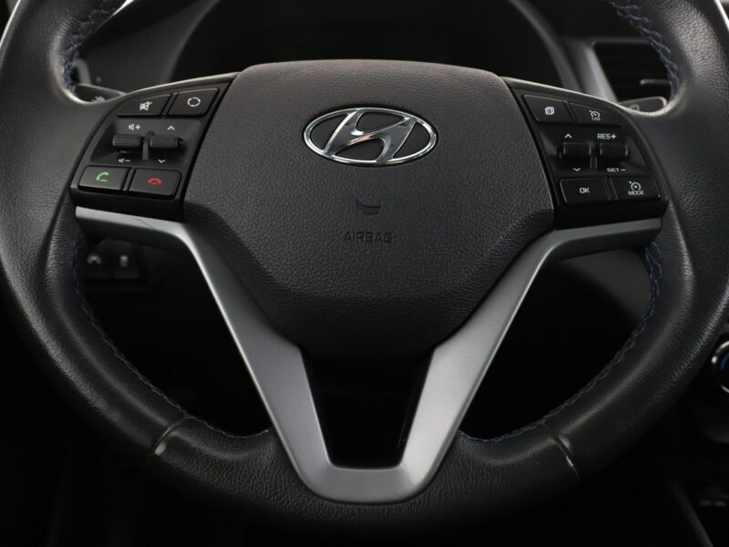 Hyundai Tucson navi grzane fotele klima-auto kamera Bluetooth III (2015-2020)
