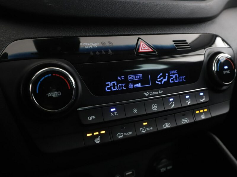 Hyundai Tucson navi grzane fotele klima-auto kamera Bluetooth III (2015-2020)