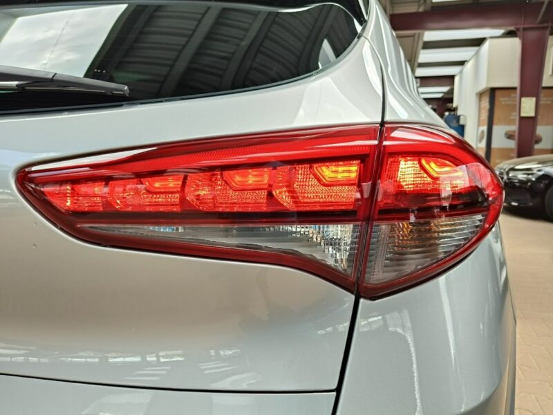 Hyundai Tucson 1.6 177KM Premium 4x4 Automat, Navi,Kamera,MartwePole, Wentyl.Fotele III (2015-2020)
