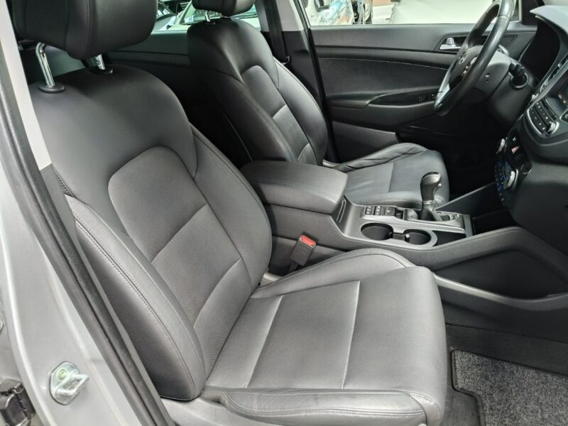 Hyundai Tucson 1.6 177KM Premium 4x4 Automat, Navi,Kamera,MartwePole, Wentyl.Fotele III (2015-2020)