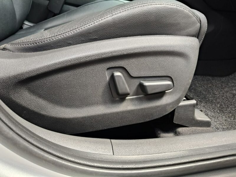 Hyundai Tucson 1.6 177KM Premium 4x4 Automat, Navi,Kamera,MartwePole, Wentyl.Fotele III (2015-2020)