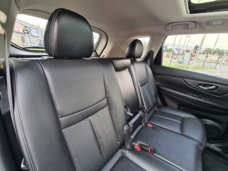Nissan X-Trail 4x4 Navi Kamera 360* SzklanyDach 2xPDC WolneRęce Półskóry GrzaneFotele III (2014-2021)