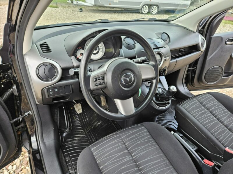 Mazda 2 Opłacona Zdrowa Zadbana Serwisowana Klima 1 Wł Po Serwisie II (2007-2014)