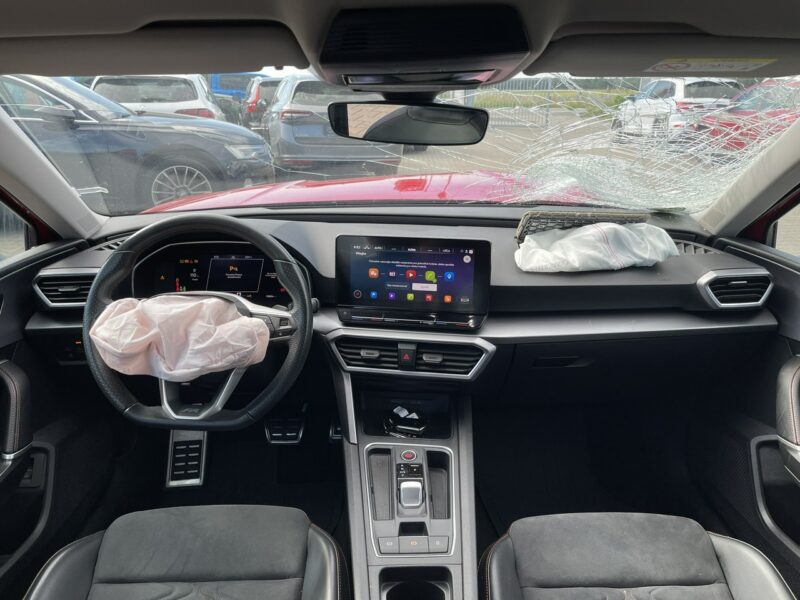 Seat Leon FR-line Automat Kamera Virtual cockpit IV (2020 - )