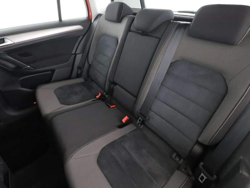 Volkswagen Golf Sportsvan klimatyzacja grzane fotele panorama czujniki parkowania I (2014-)