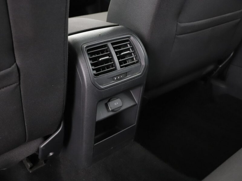 Volkswagen Golf Sportsvan klimatyzacja grzane fotele panorama czujniki parkowania I (2014-)
