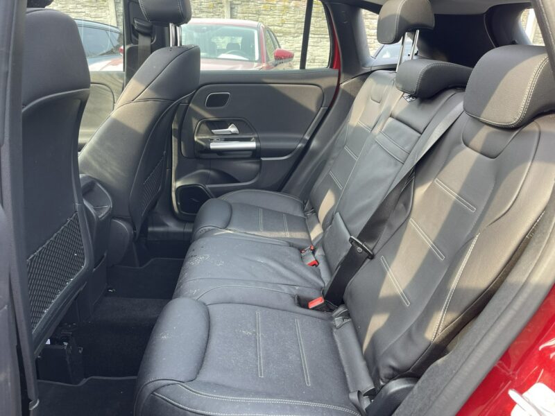 Mercedes GLA 250 4Matic Automat Podgrzewanie Pamięć Skóra 224KM
