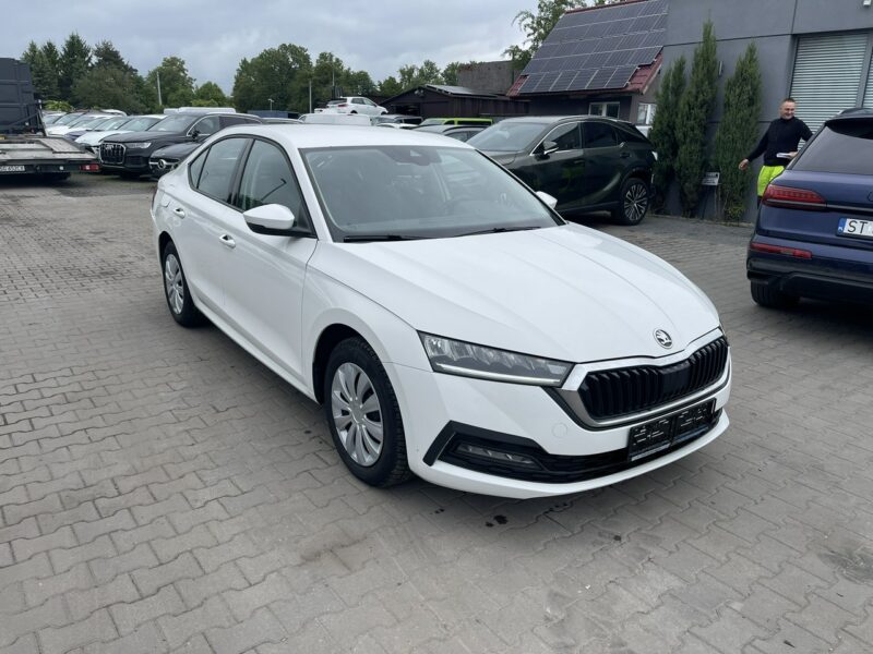 Škoda Octavia Automat Virtual cockpit Podgrzewanie TDI IV (2020-)