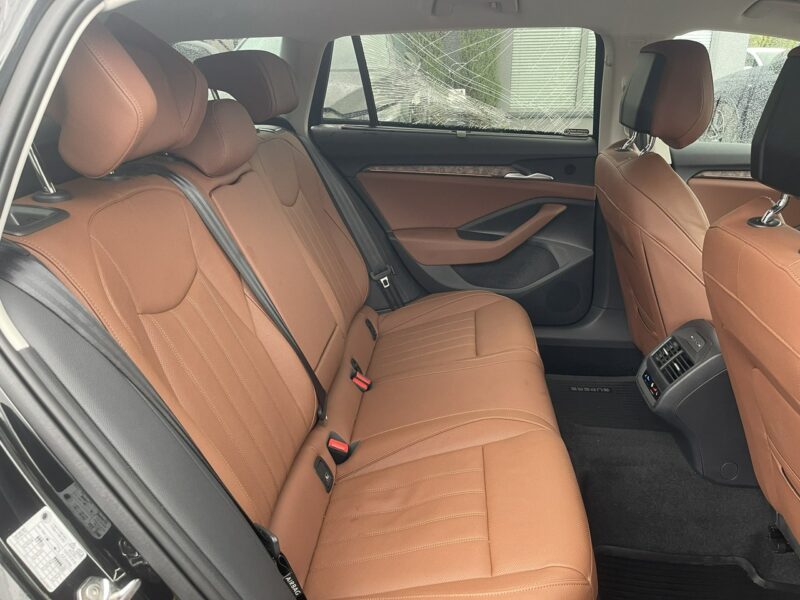 Škoda Superb 4x4 L&K Automat Kamery 360 Skóra 265KM IV (2023-)