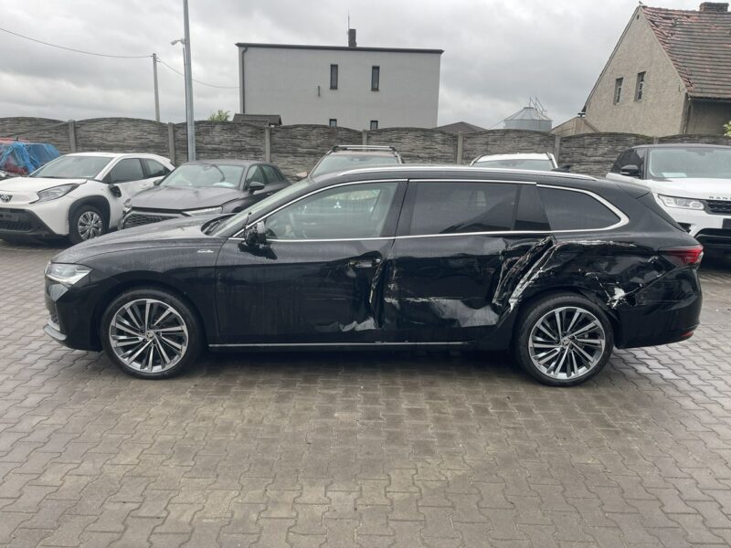 Škoda Superb 4x4 L&K Automat Kamery 360 Skóra 265KM IV (2023-)