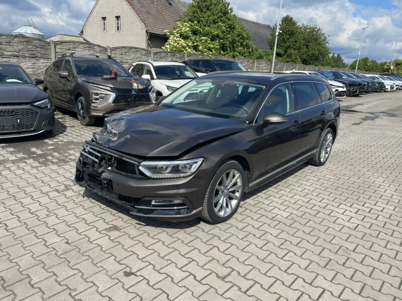 Volkswagen Passat Highline DSG Kamera Podgrzewanie 150KM B8 (2014-2023)