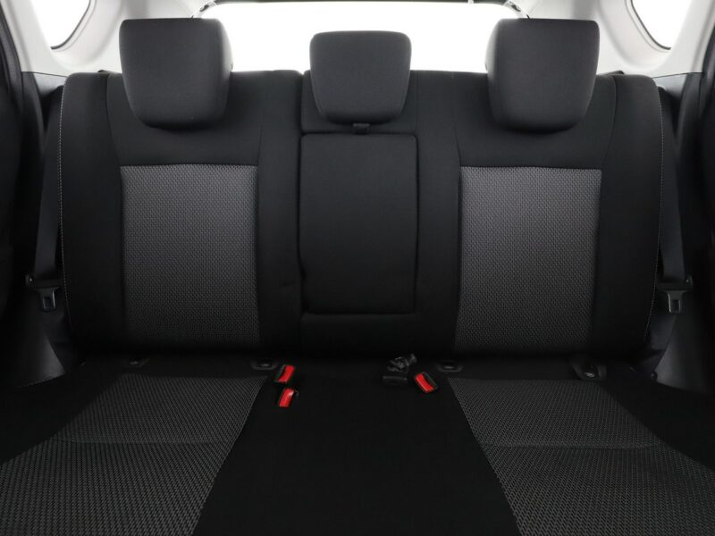 Suzuki SX4 S-Cross 4x4 klima auto grzane fotele hak multifunkcja