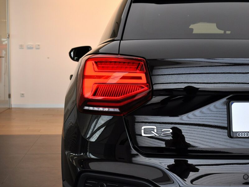 Audi Q2 35TFSI 150 KM Led Bluetooth Klimatronic AsystenciPreSense