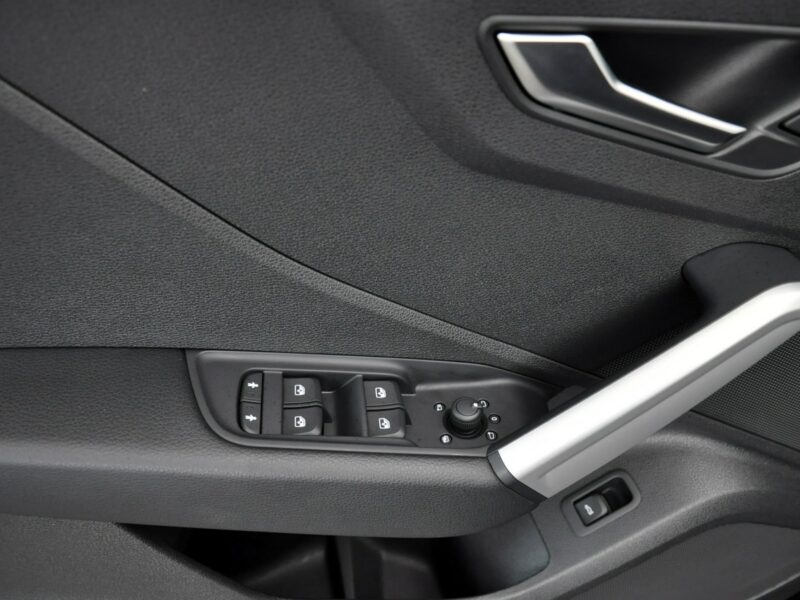 Audi Q2 35TFSI 150 KM Led Bluetooth Klimatronic AsystenciPreSense