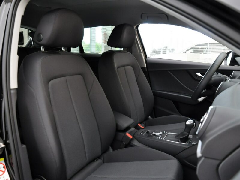 Audi Q2 35TFSI 150 KM Led Bluetooth Klimatronic AsystenciPreSense