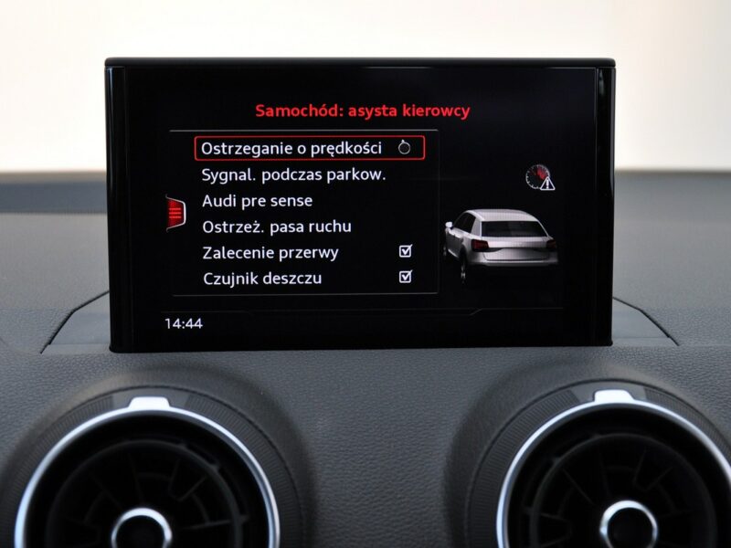 Audi Q2 35TFSI 150 KM Led Bluetooth Klimatronic AsystenciPreSense