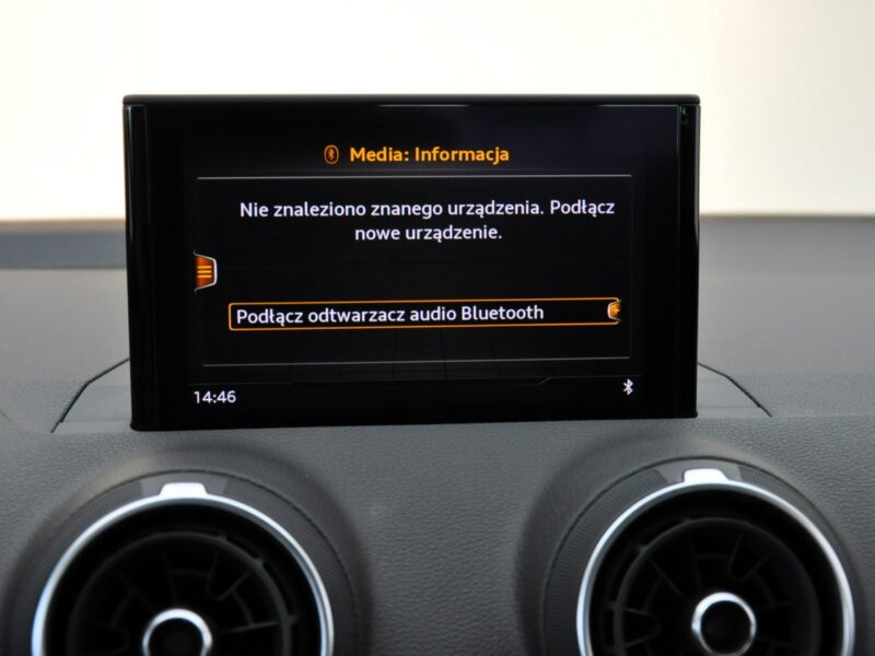 Audi Q2 35TFSI 150 KM Led Bluetooth Klimatronic AsystenciPreSense