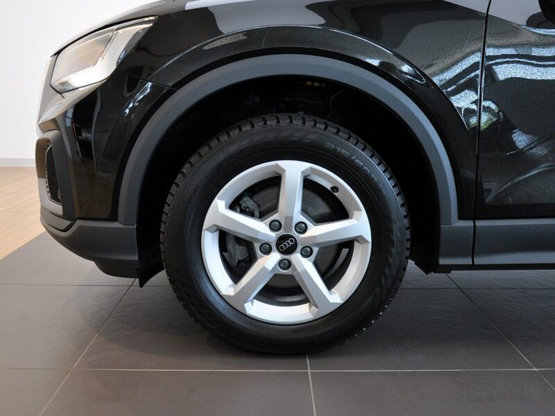 Audi Q2 35TFSI 150 KM Led Bluetooth Klimatronic AsystenciPreSense