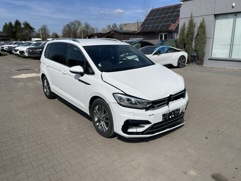 Volkswagen Touran Rline DSG Kamera Klimatronik Podgrzewanie III (2015-)