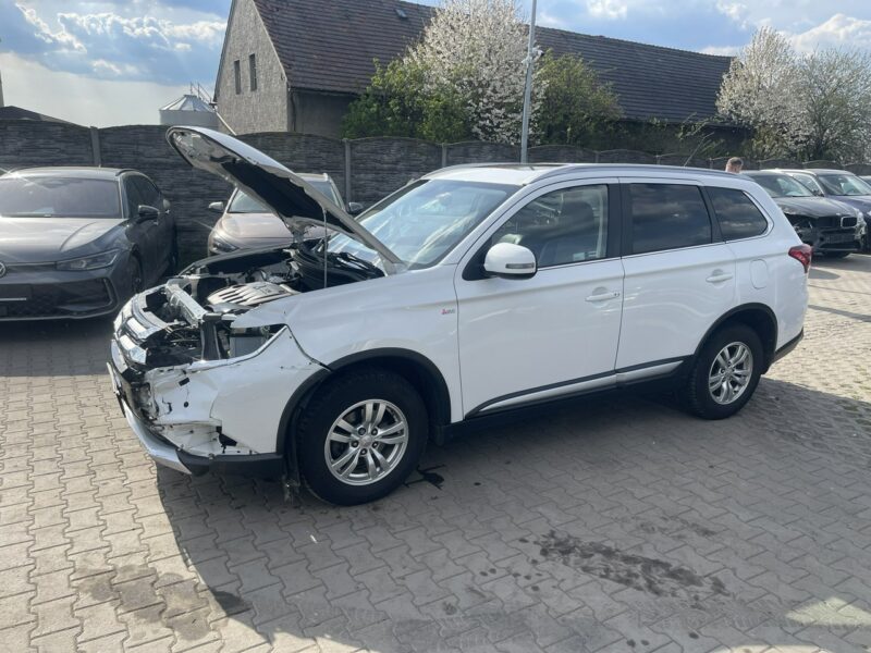 Mitsubishi Outlander 4x4 Automat Kamera Skóra 7 osobowy III (2012-)