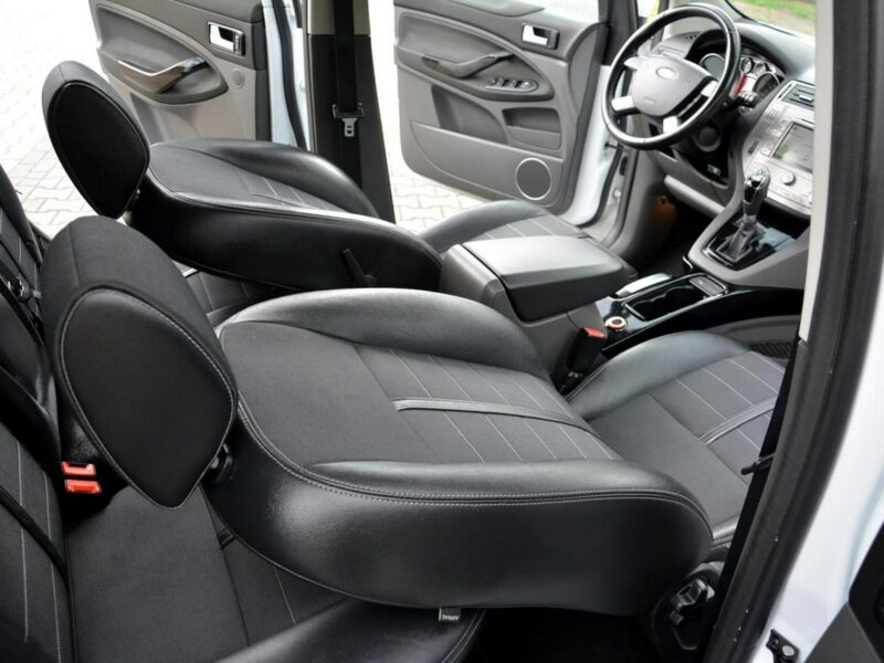 Ford Kuga Titanium Lift 4WD Navi Kamera 2XParktronic xenon LEDY Hak Oryginał I (2008-2012)