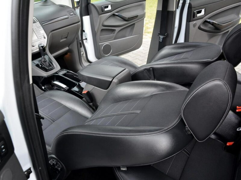 Ford Kuga Titanium Lift 4WD Navi Kamera 2XParktronic xenon LEDY Hak Oryginał I (2008-2012)