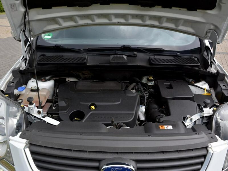 Ford Kuga Titanium Lift 4WD Navi Kamera 2XParktronic xenon LEDY Hak Oryginał I (2008-2012)
