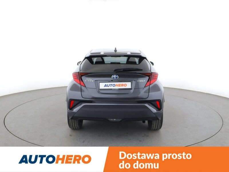 Toyota C-HR Lounge niski przebieg grzane fotele półskóra kamera ACC LED JBLpremium