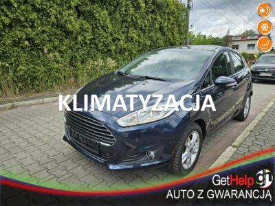 Ford Fiesta Podgrzewane fotele / Klimatyzacja / Czujniki parkowania Mk7 (2008-)