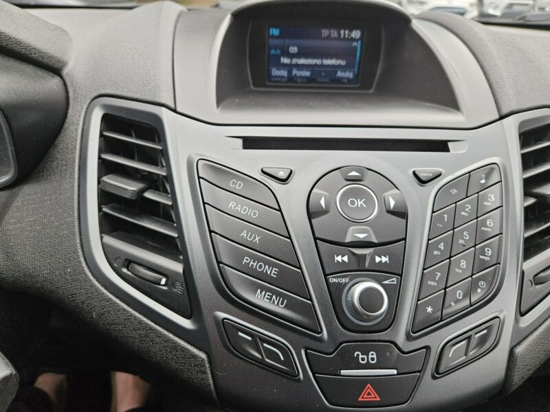 Ford Fiesta Podgrzewane fotele / Klimatyzacja / Czujniki parkowania Mk7 (2008-)