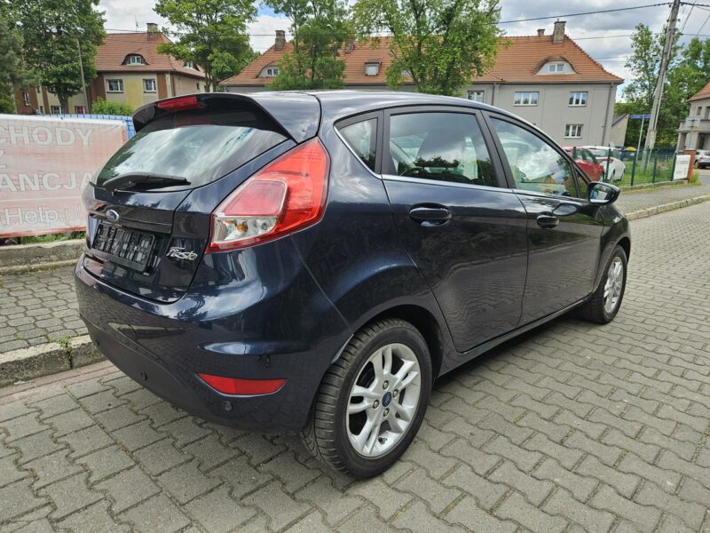 Ford Fiesta Podgrzewane fotele / Klimatyzacja / Czujniki parkowania Mk7 (2008-)