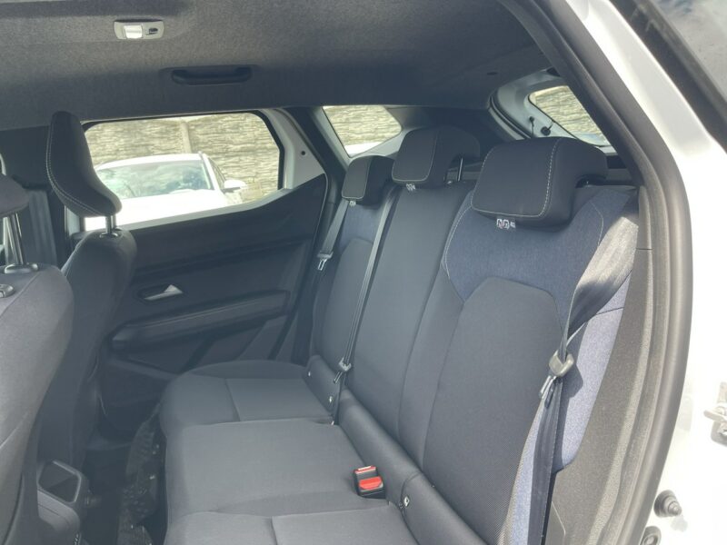 Dacia Duster Podgrzewanie Klimatronik Virtual cockpit HAK LPG III (2024-)
