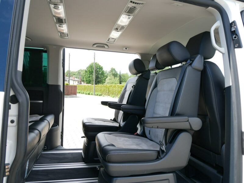 Volkswagen Multivan 2.0TDI 204KM [Eu6] Comfort -7 osób -7 Foteli -Gen Six -LED -El. foteli