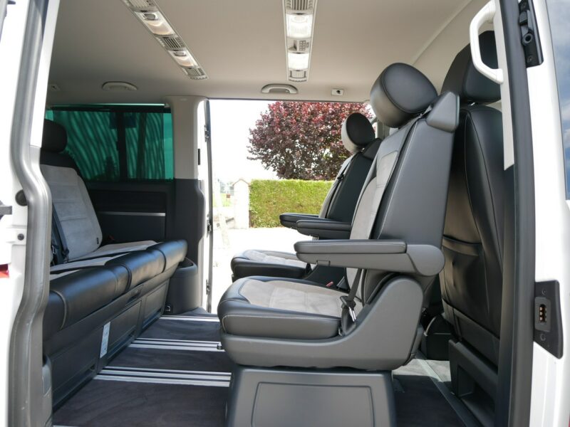 Volkswagen Multivan 2.0TDI 204KM [Eu6] Comfort -7 osób -7 Foteli -Gen Six -LED -El. foteli